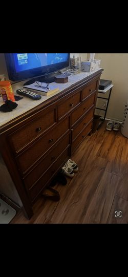 Foe Bedroom