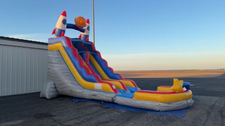 19’ waterslide