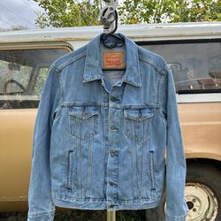 Levi's Strauss & Co. Trucker Jacket, Medium Wash, Size M