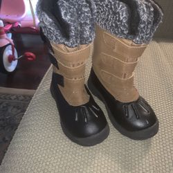 Size 10 Toddler Snow Boot Unisex