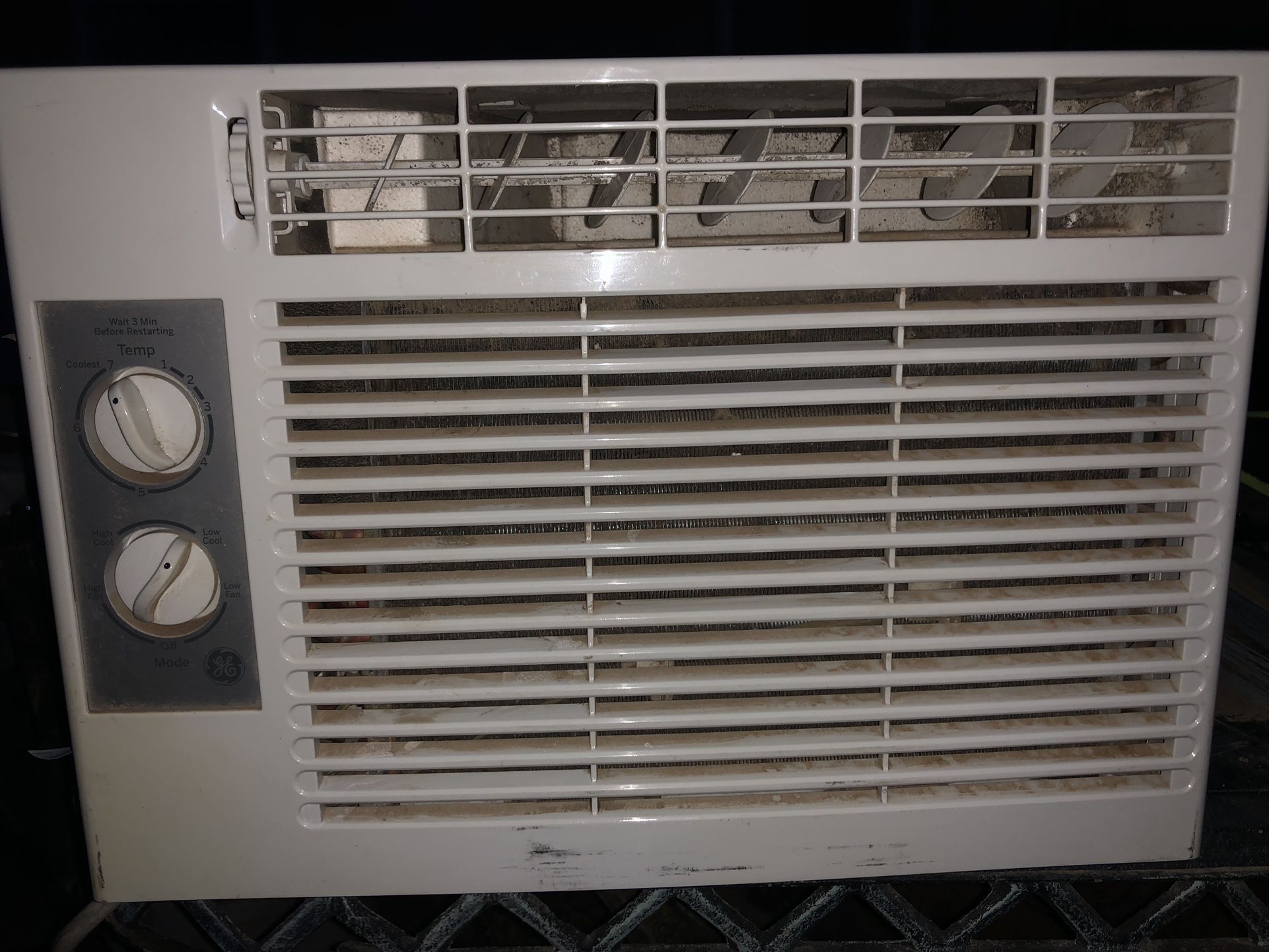 Windows Air Conditioners     BTU 5050