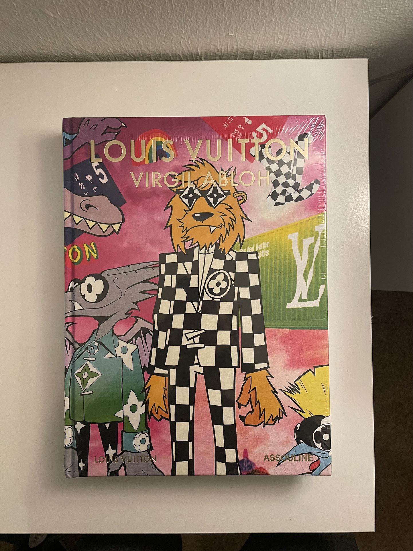 Book - Louis Vuitton: Virgil Abloh (Classic Cartoon Cover)