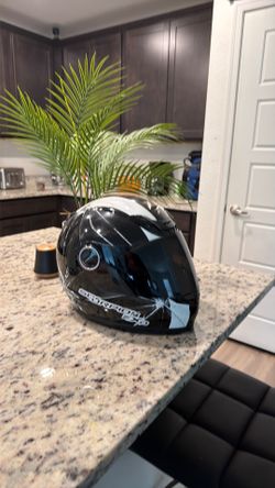 Women’s helmet