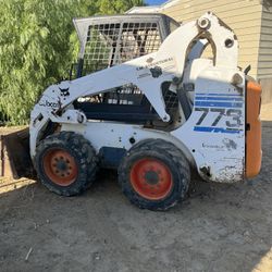 Vendo Bobcat 773 Usado