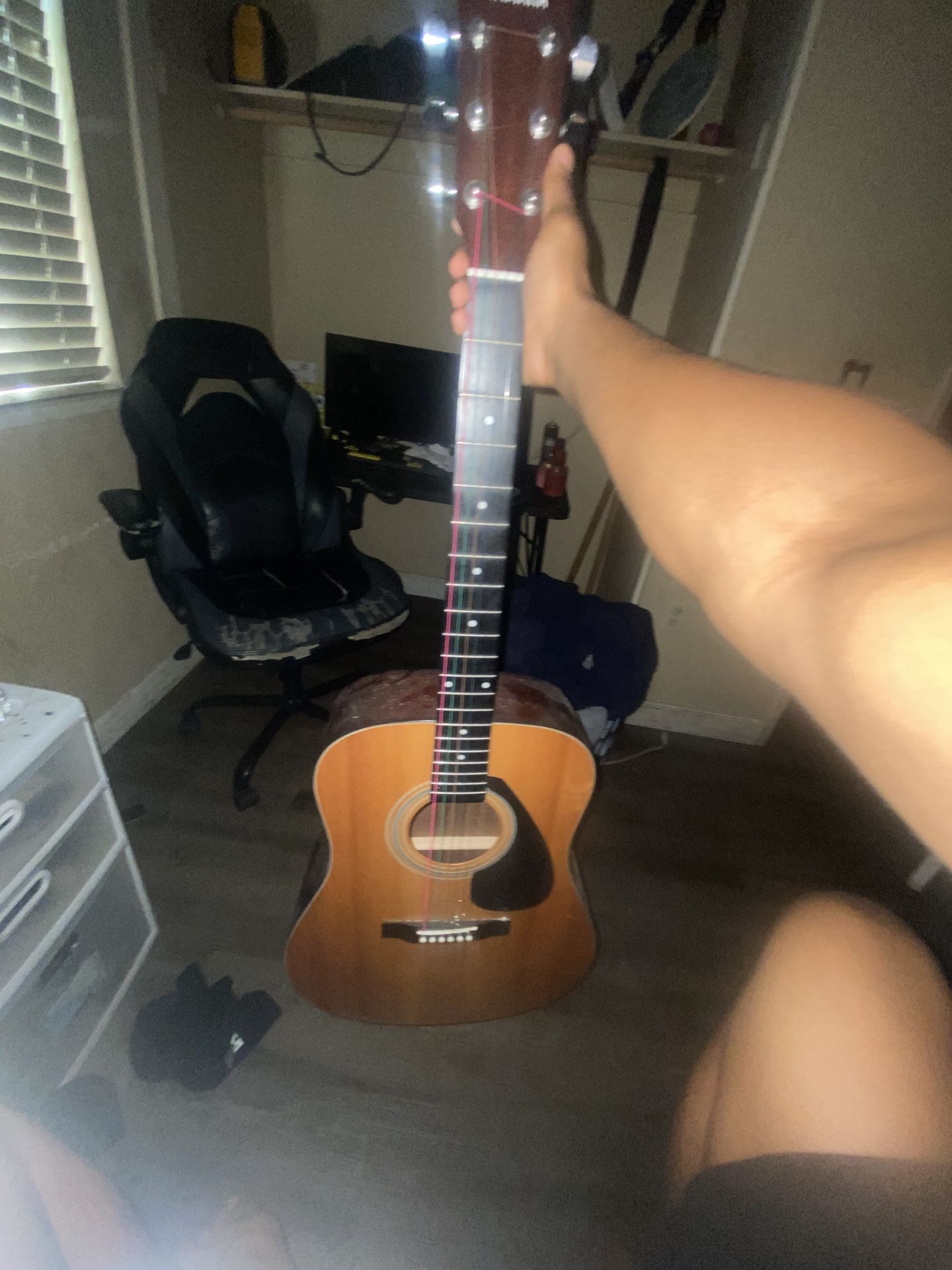 Yamaha Acoustic Guitar