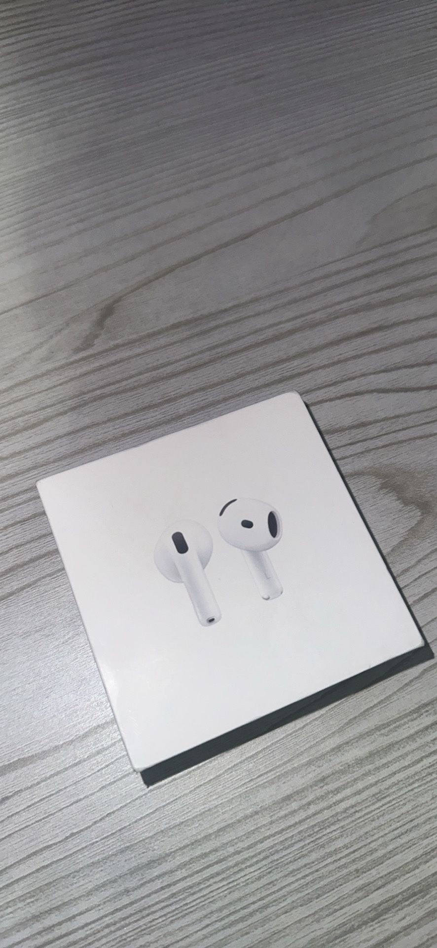 AirPods 4