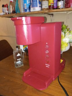 Keurig Single Serve Coffee Maker Red