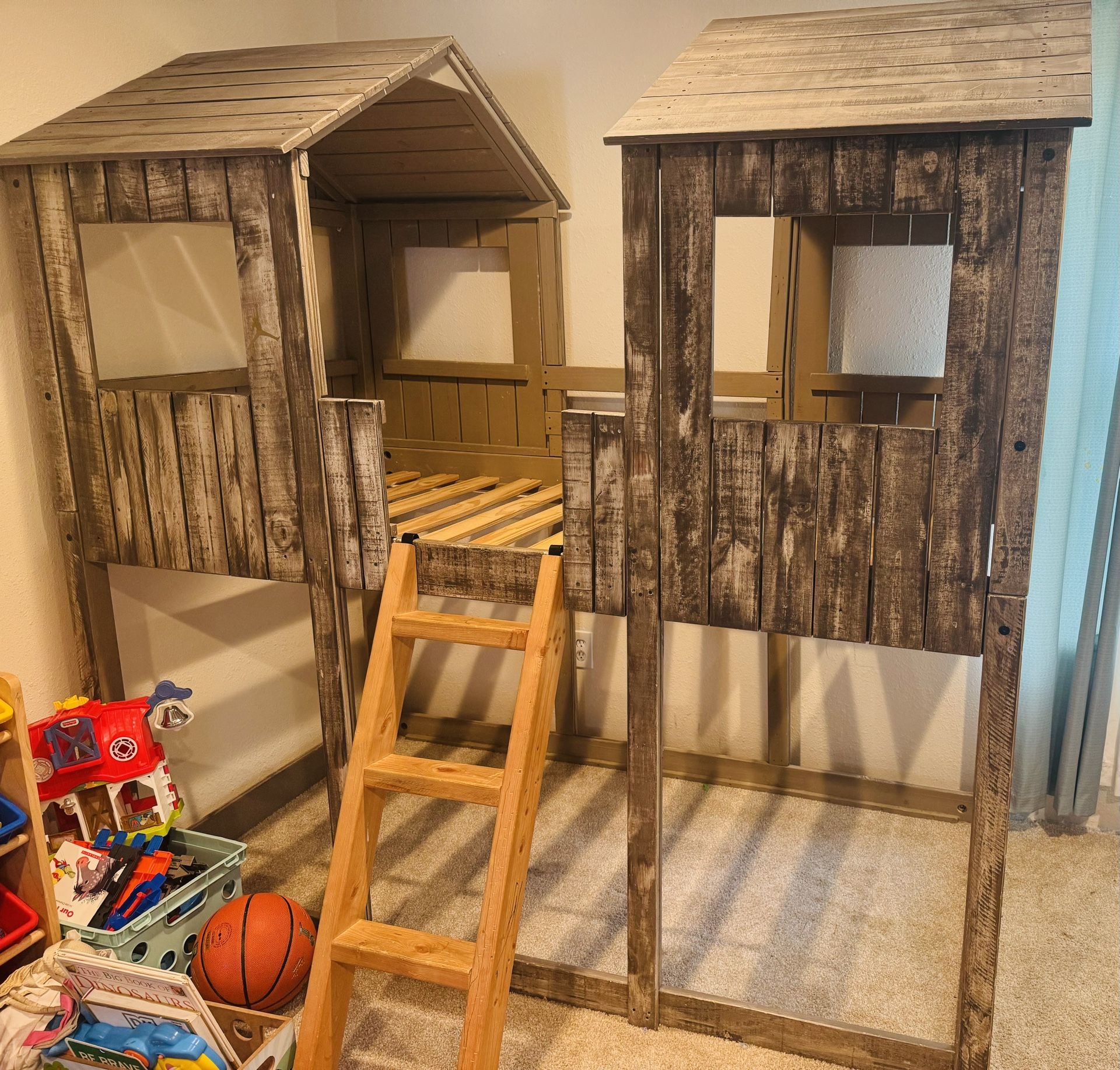 Kids bunk beds