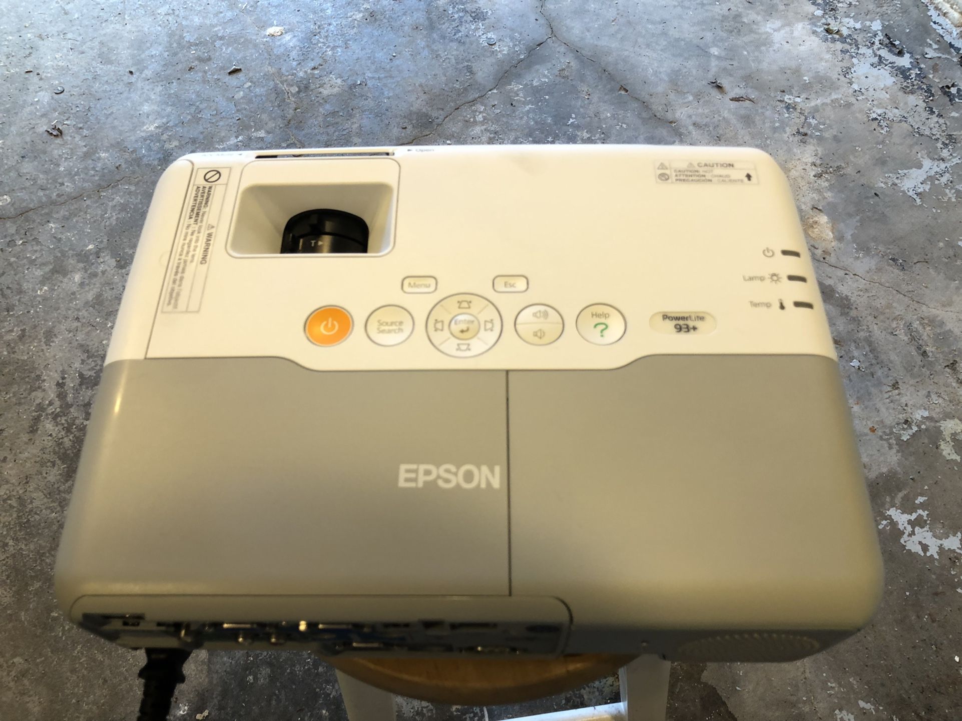 EPSON, 1093 Plus Projector w/ Screen