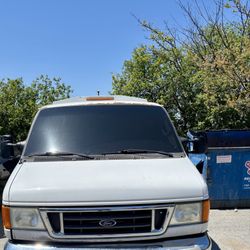 2007 Ford E-350