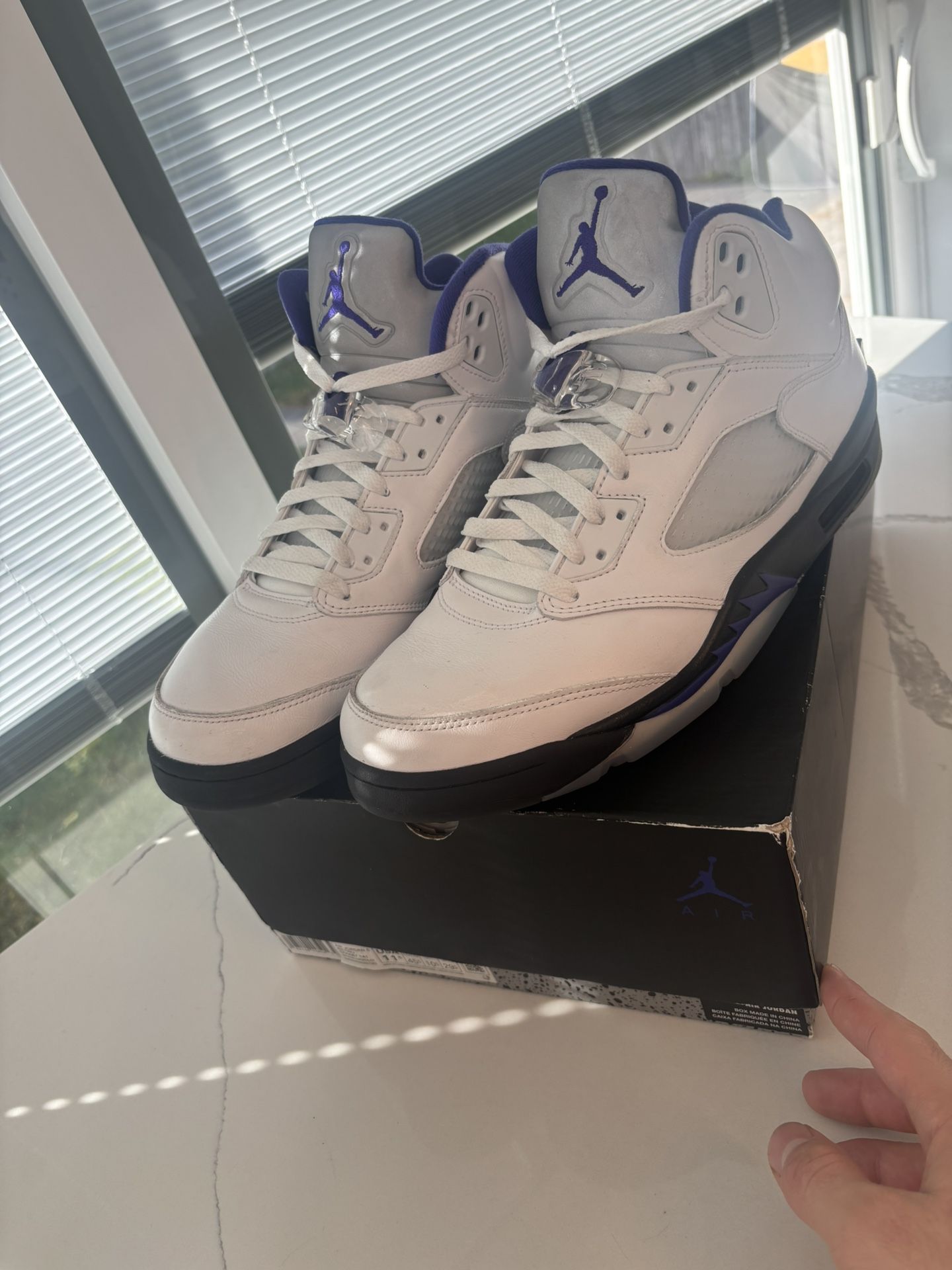 Jordan 5 Dark Concord