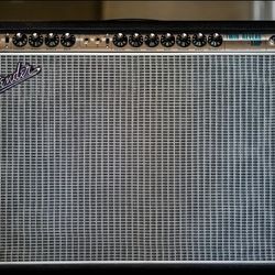 Fender ’68 Reissue Custom Twin Reverb 85-Watt 2x12" Tube Combo Amp