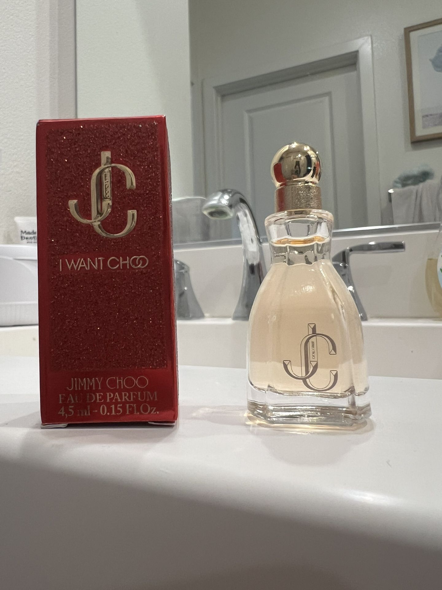 Jimmy Choo I Want Choo Perfume