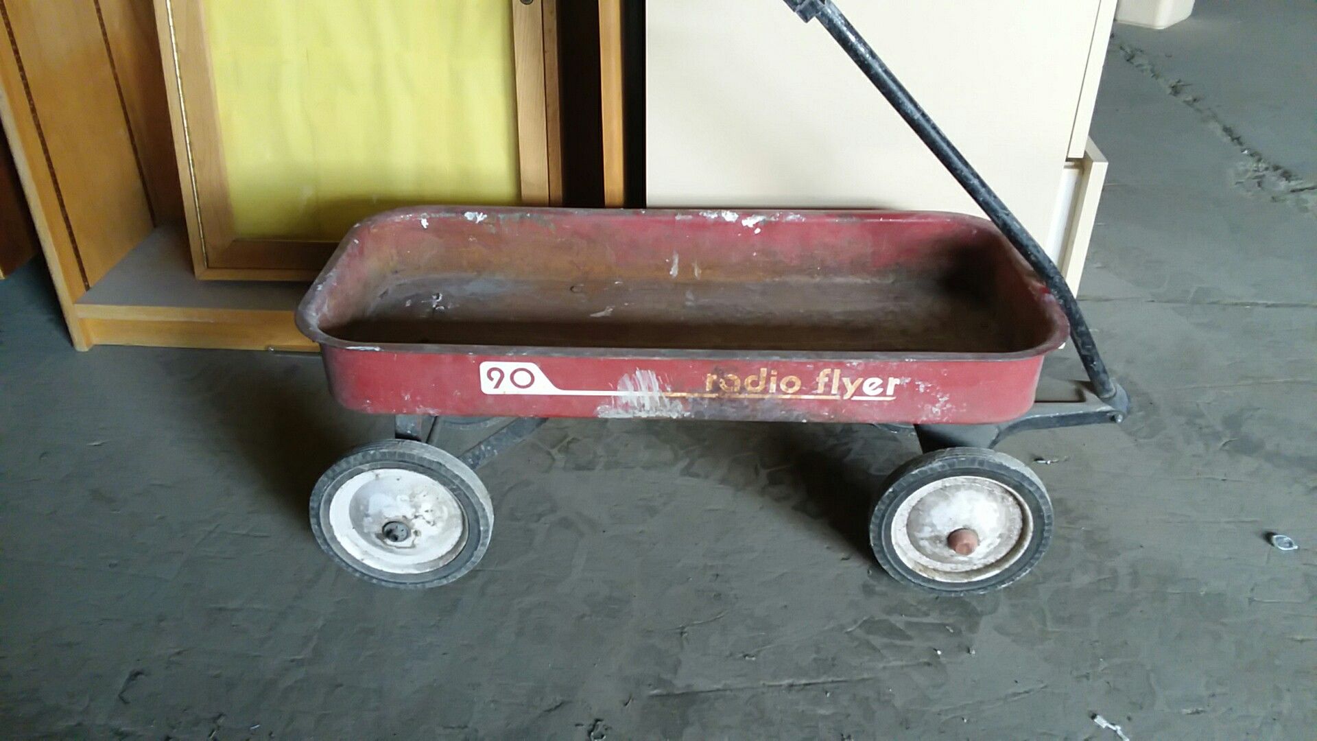 Vintage radio flyer 90 red wagon