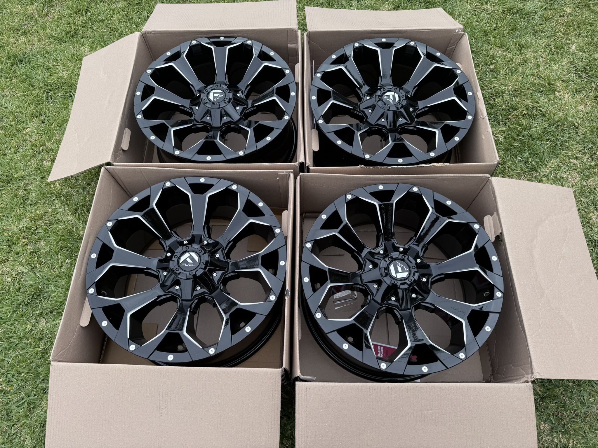 (4) 20” Fuel Wheels - Fuel Assault D576