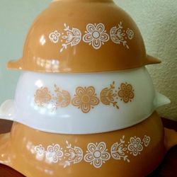 VINTAGE PYREX  * 1972 Butterfly Gold Set