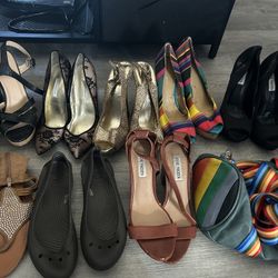  heels/shoes with purse