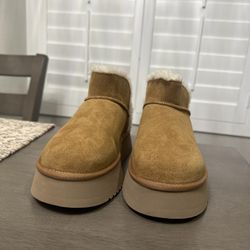 Women KoolaBurra By Ugg Ultra Mini Platform Fur In Brown