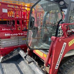 2019 TAKEUCHI SKID STEER TL6 