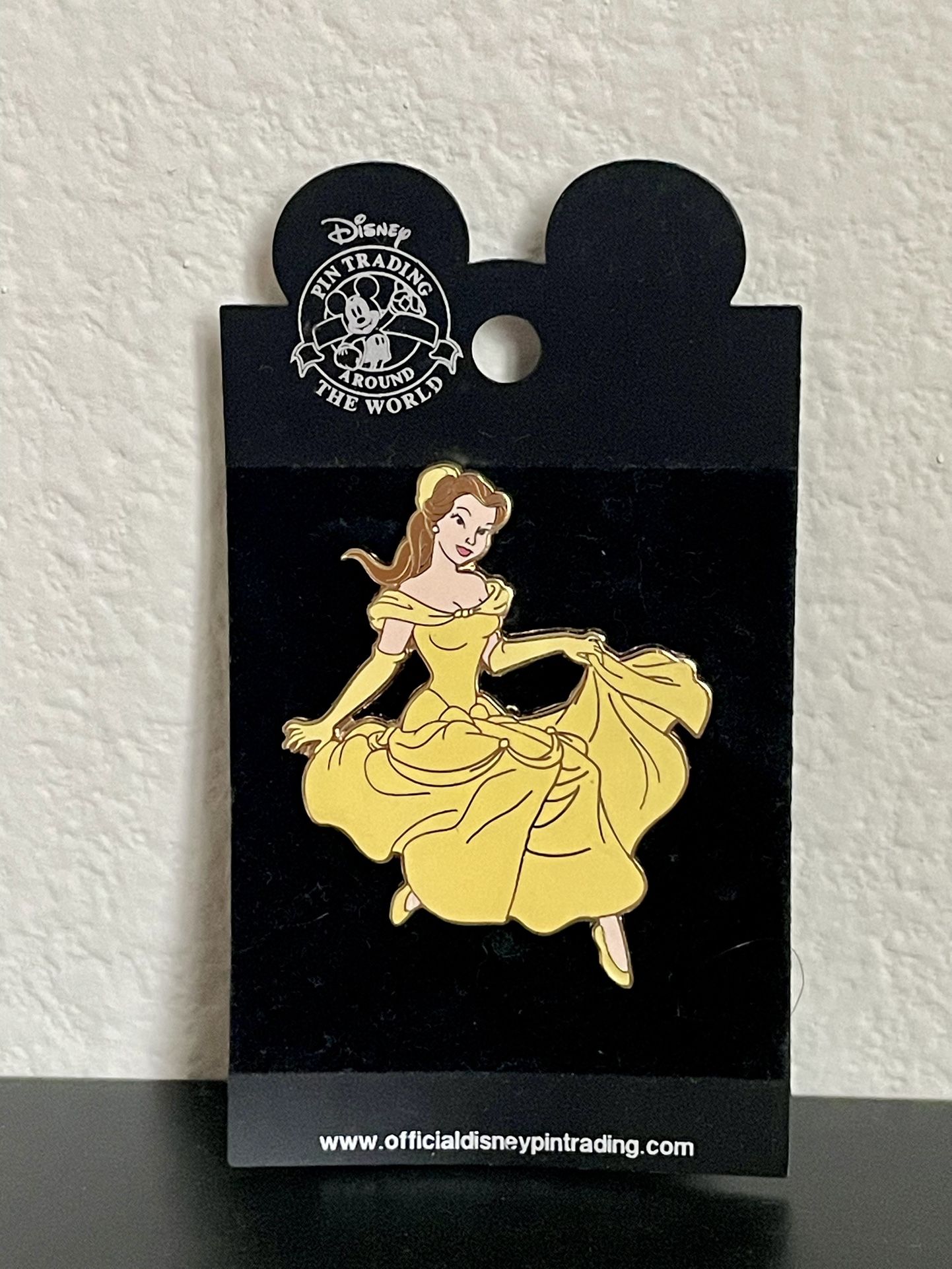 Disney Princess Belle Sitting Yellow Ball Gown Dress Pin Beauty and the Beast