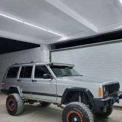 2001 Jeep Cherokee
