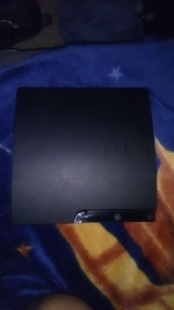 Playstation 3 Console With Cables Only ( Turns On And It Works)