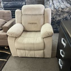 NEW RECLINER $299