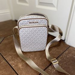 New Crossbody Michael Kors Authentic