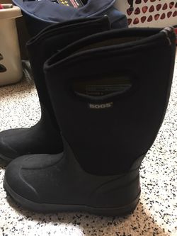 Snow or Rain Boots size 6