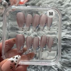 Handcrafted Press On Nails 