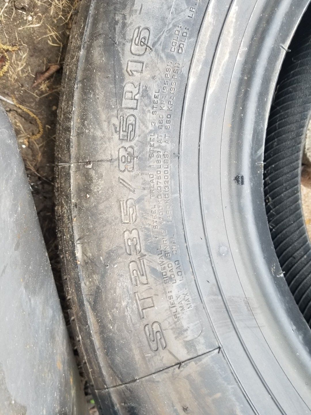 235/85r16 trailer tires