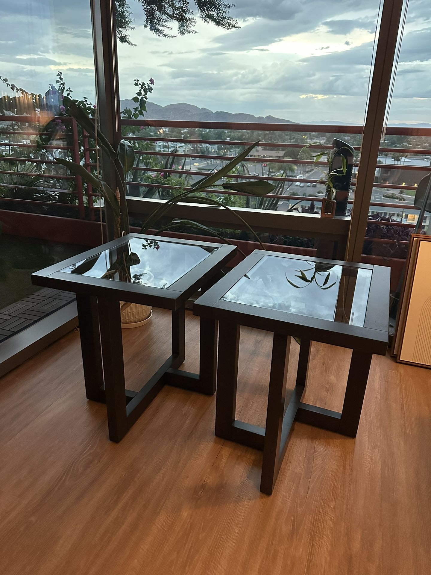 Set of 2 Modern Glass Top End Tables