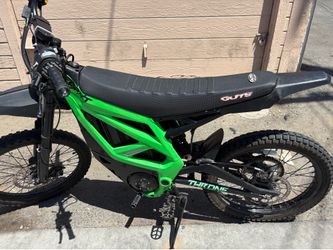 Throne serpent surron e bike e moto