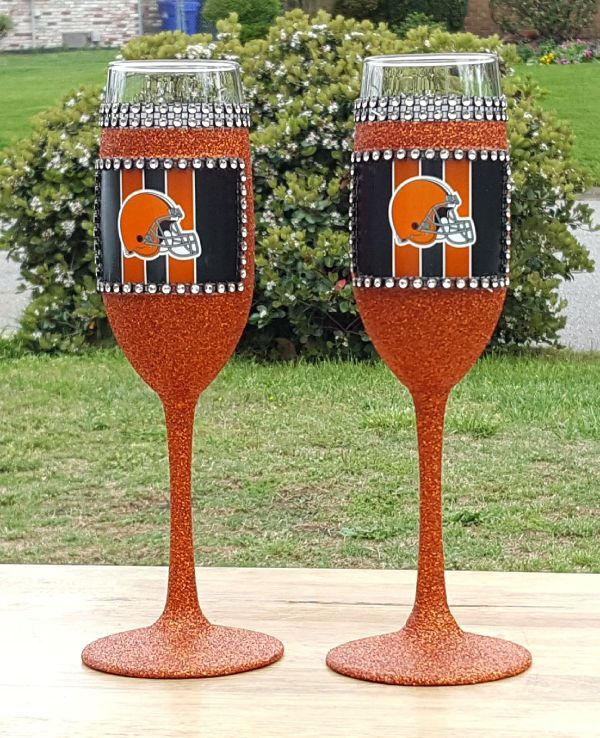 NBA NFL Set of 2 Blinged Out Champagne Glasses Man Cave Birthday Anniversary Wedding Celebration Gift