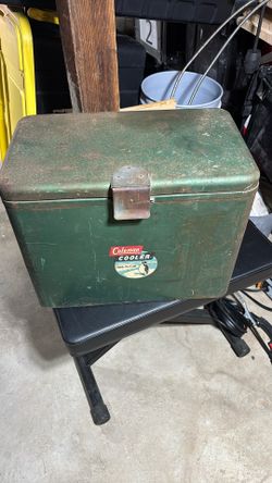 1950s Coleman Penguin Cooler