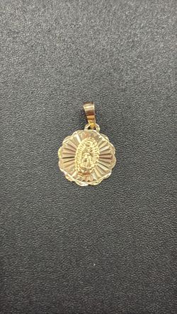 10k  Virgin Mary Pendant