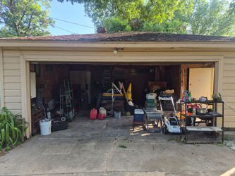 Everything must go