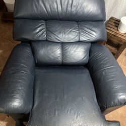 FREE Blue Reclinable Rocking Chair