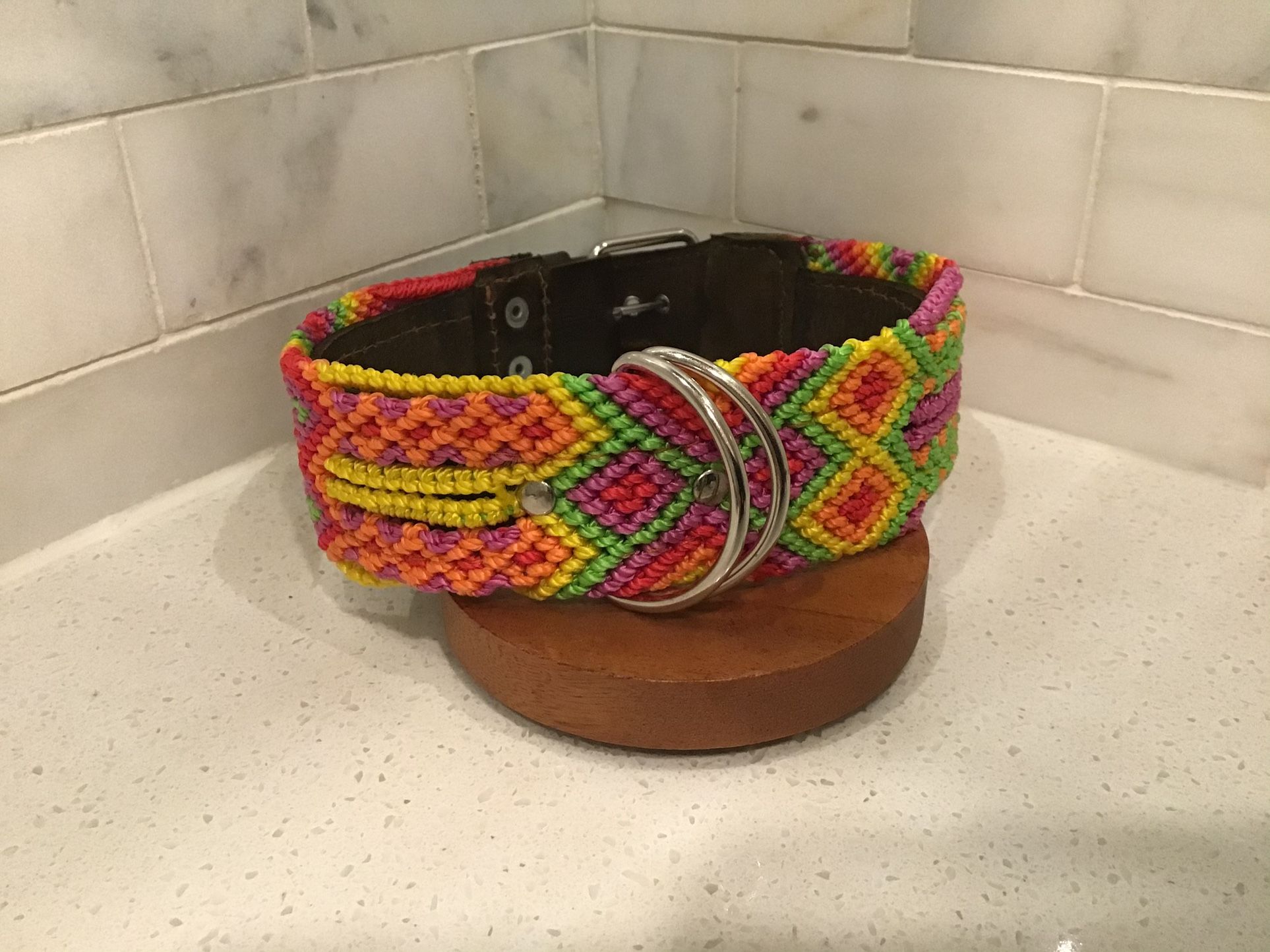 Handmade Dog Collar – 19.5” Large – Citrus Diamond Pattern