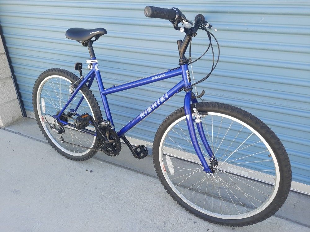 NISHIKI HYBRID BIKE 21 SPEEDS TIRE 26 SIZE M
