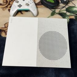 Xbox One S 