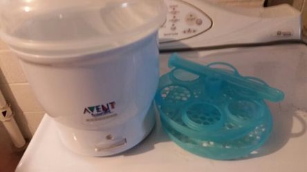 BABY BOTTLE STERILIZER $10