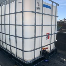 275-Gallon IBC Tote – Clean Ready – $150