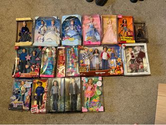 RARE BARBIE/ACTION FIGURE BUNDLE