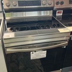 Estufa De Eléctrica - Nueva Con Garantía De 1 Ańo