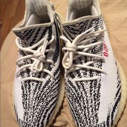 Yeezy 350 Boost Zebras SIZE 11!!