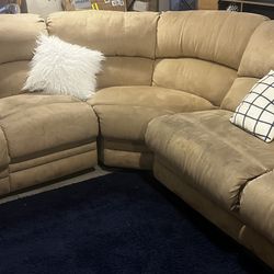 Sectional couch