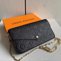 𝐋𝐕 Monogram Empreinte Pochette Felice Wallet Leather