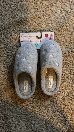 Women’s Slippers