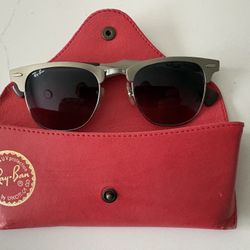 Women’s Ray Bans
